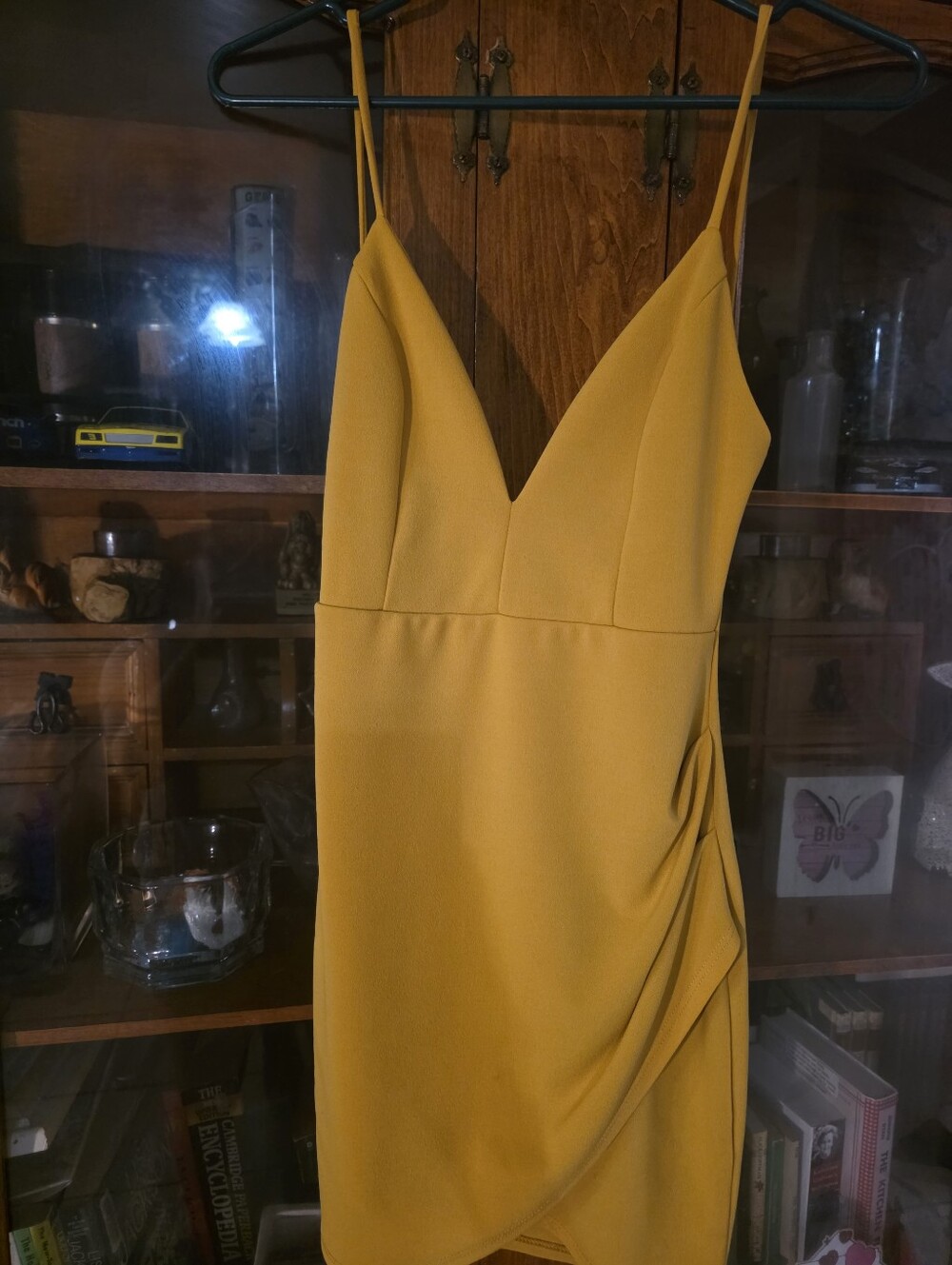 Blue Blush Yellow Spaghetti Strap V-Neck Dress